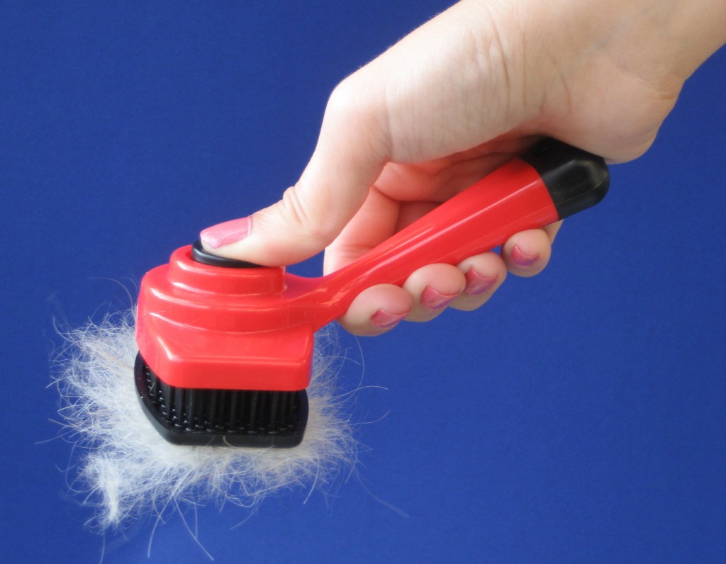 One Touch Pet Brush